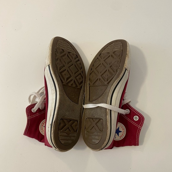 High top converse - Picture 2 of 2